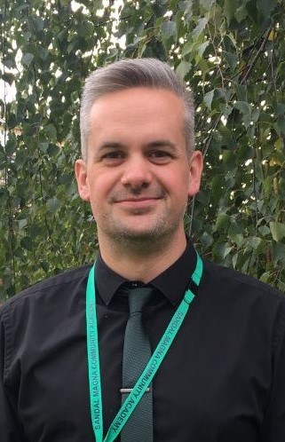 Mr C Elliott
